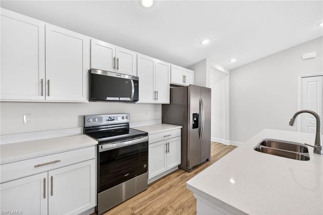 1027 NW 12th AVE, Cape Coral, FL 33993