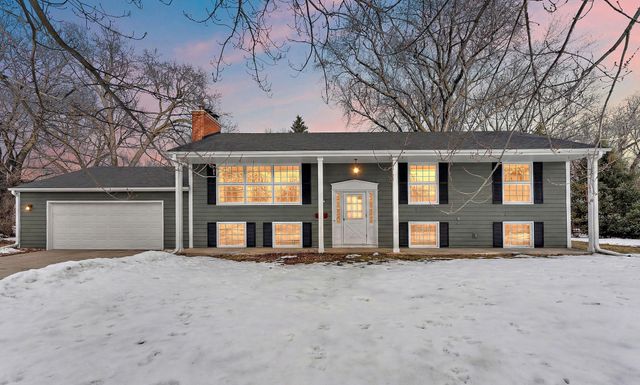 3511 Maplewood Drive, Saint Anthony, MN 55418