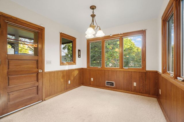 3511 Maplewood Drive, Saint Anthony, MN 55418