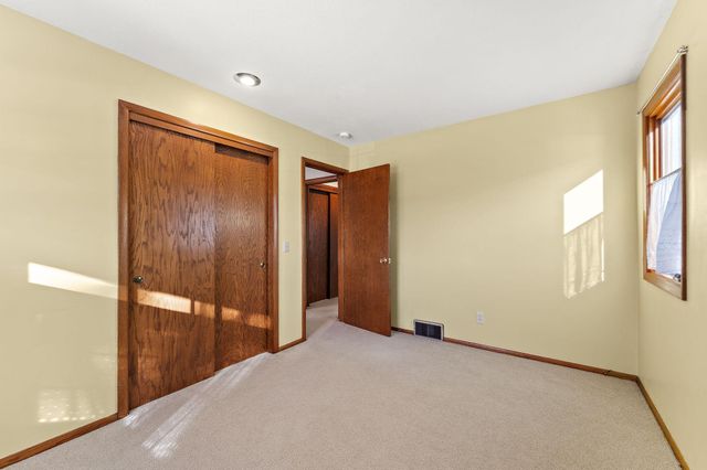 3511 Maplewood Drive, Saint Anthony, MN 55418