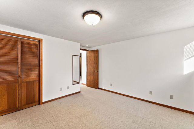 3511 Maplewood Drive, Saint Anthony, MN 55418