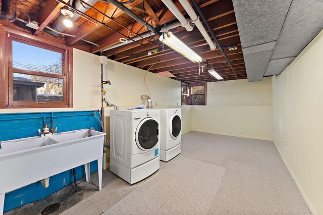 3511 Maplewood Drive, Saint Anthony, MN 55418