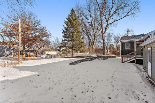 3511 Maplewood Drive, Saint Anthony, MN 55418