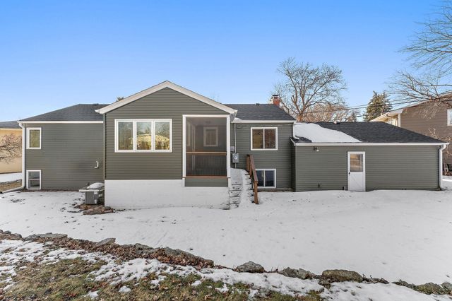 3511 Maplewood Drive, Saint Anthony, MN 55418