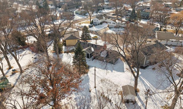 3511 Maplewood Drive, Saint Anthony, MN 55418