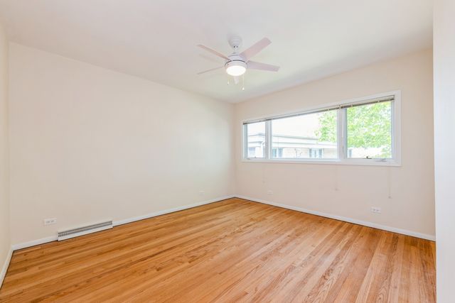 400 Park Avenue D, Highland Park, IL 60035