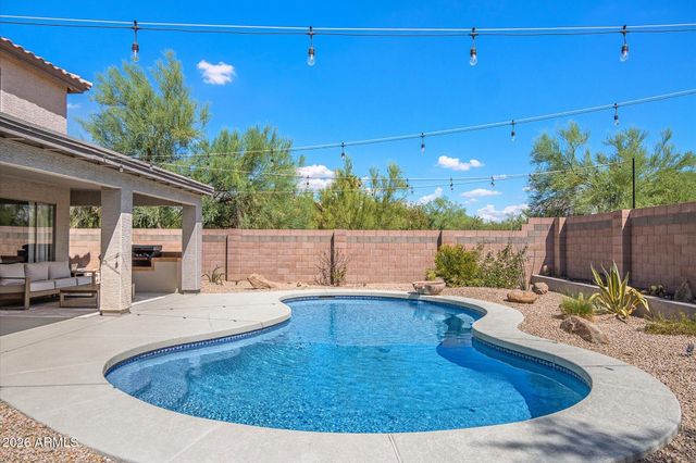 27423 N 47TH Street, Cave Creek, AZ 85331