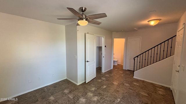2125 E HUNTINGTON Drive, Phoenix, AZ 85040