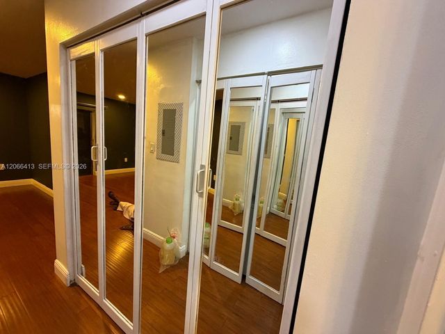 5769 Washington Street G21, Hollywood, FL 33023