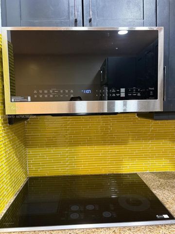 5769 Washington Street G21, Hollywood, FL 33023