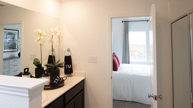 2144 Tule Way, Crandall, TX 75114