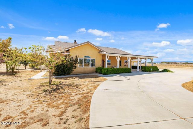 8320 W Avenue D10 Avenue, Lancaster, CA 93536
