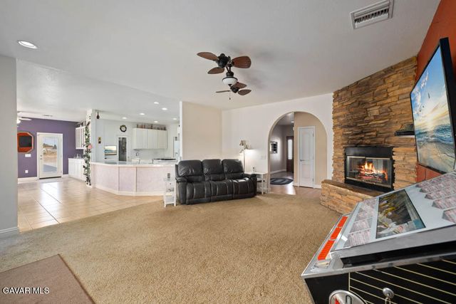 8320 W Avenue D10 Avenue, Lancaster, CA 93536
