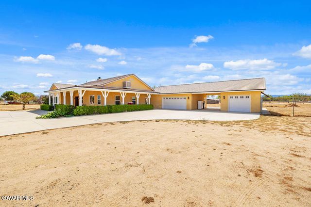 8320 W Avenue D10 Avenue, Lancaster, CA 93536