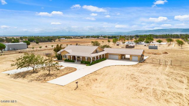 8320 W Avenue D10 Avenue, Lancaster, CA 93536
