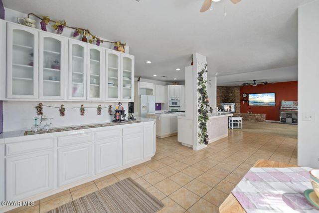 8320 W Avenue D10 Avenue, Lancaster, CA 93536