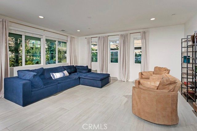 271 Rose Street, Fillmore, CA 93015