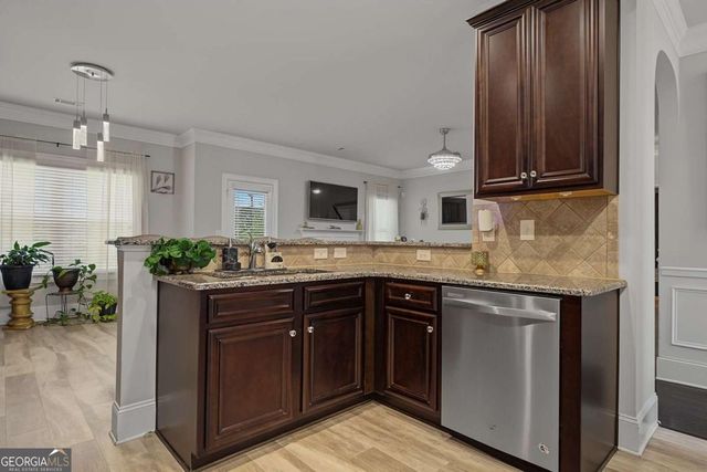 670 Silver Oak Drive, Dallas, GA 30132