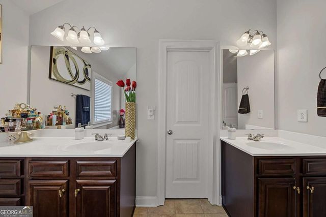 670 Silver Oak Drive, Dallas, GA 30132