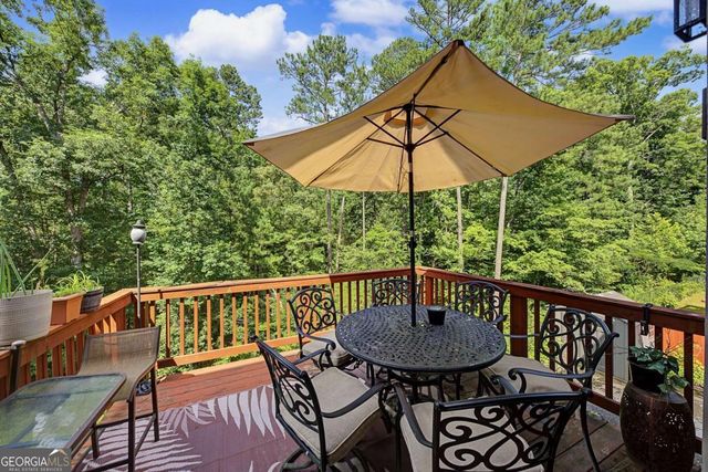 670 Silver Oak Drive, Dallas, GA 30132