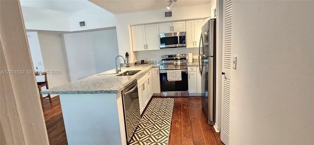 12112 Saint Andrews Place 309, Miramar, FL 33025