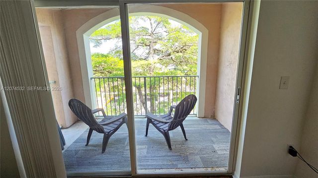 12112 Saint Andrews Place 309, Miramar, FL 33025