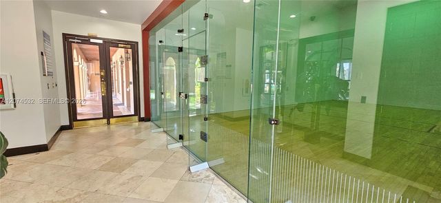 12112 Saint Andrews Place 309, Miramar, FL 33025