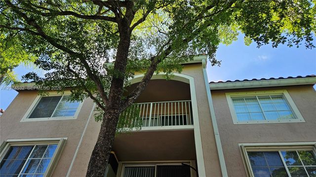 12112 Saint Andrews Place 309, Miramar, FL 33025