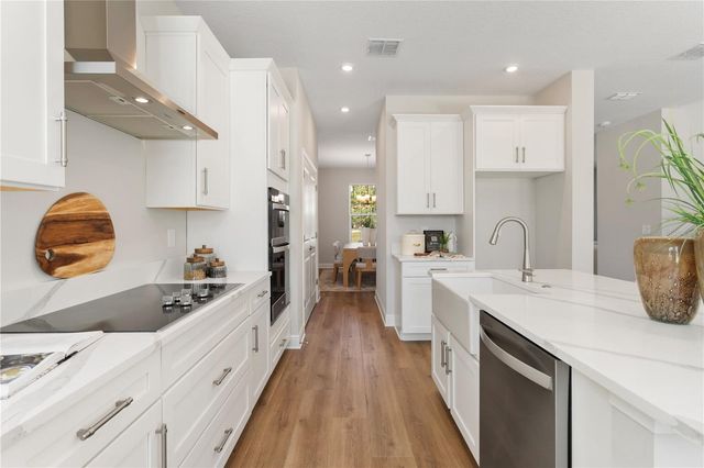 1305 W NASSAU STREET, Tampa, FL 33607