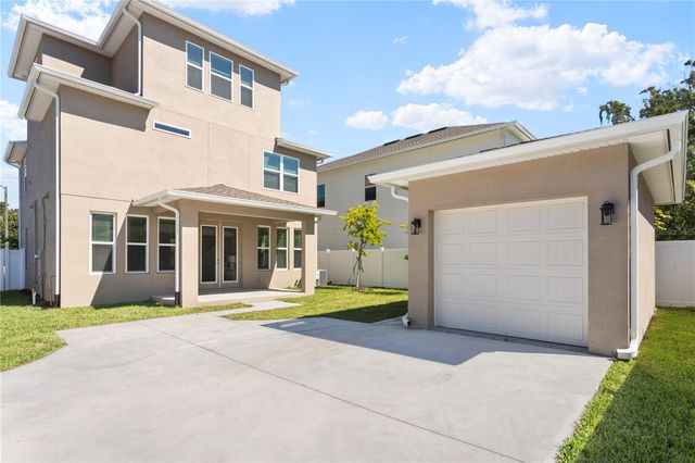 1305 W NASSAU STREET, Tampa, FL 33607