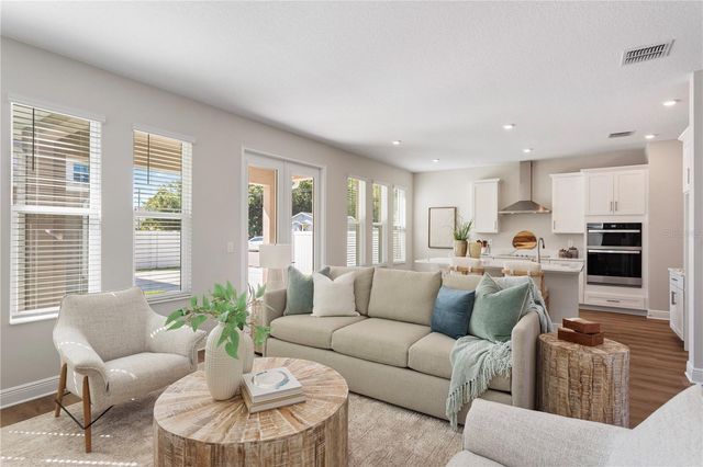 1305 W NASSAU STREET, Tampa, FL 33607