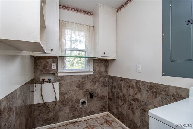 3211 Norfolk St, Hopewell, VA 23860