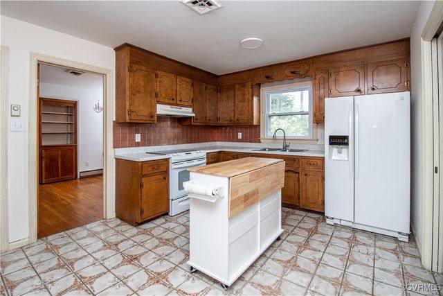 3211 Norfolk St, Hopewell, VA 23860