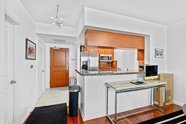 347 N New River Drive 606, Fort Lauderdale, FL 33301