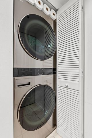 347 N New River Drive 606, Fort Lauderdale, FL 33301