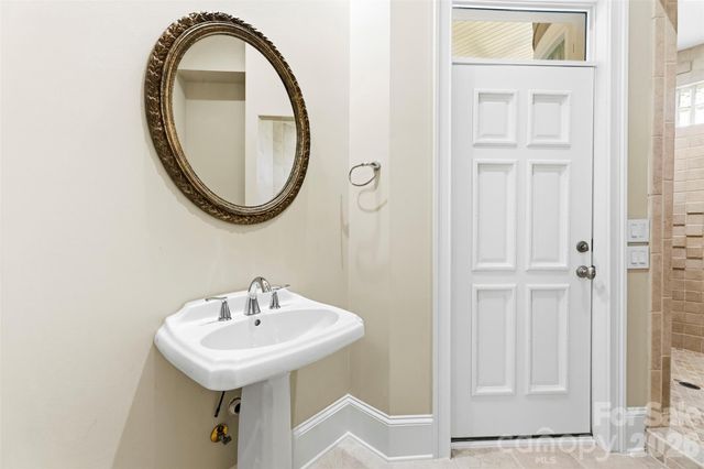 143 Brawley Harbor Place, Mooresville, NC 28117