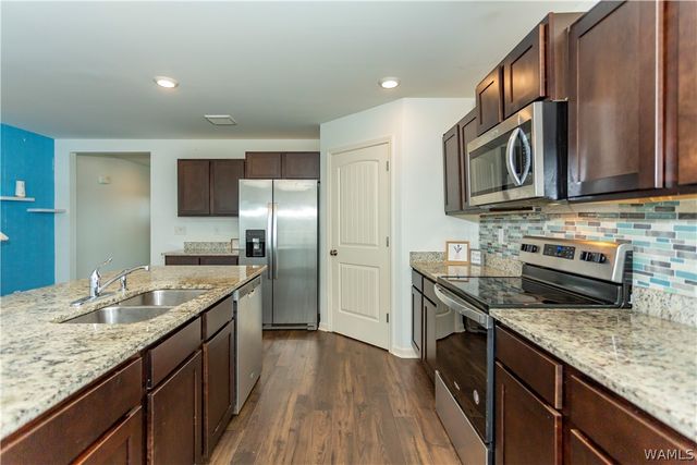 7224 Trestle, Northport, AL 35473