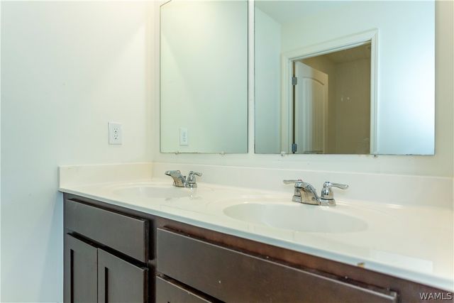 7224 Trestle, Northport, AL 35473