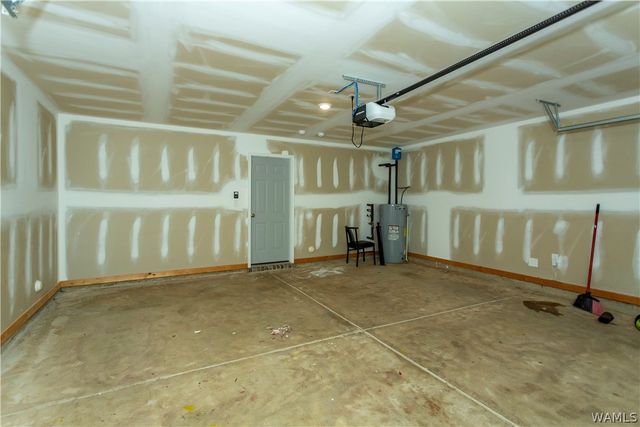 7224 Trestle, Northport, AL 35473