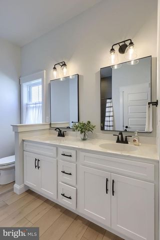 1808 EMERALD WAY, Mount Joy, PA 17552