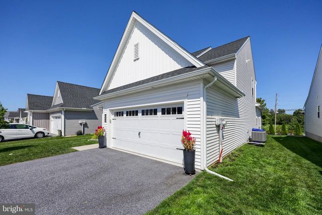 1808 EMERALD WAY, Mount Joy, PA 17552