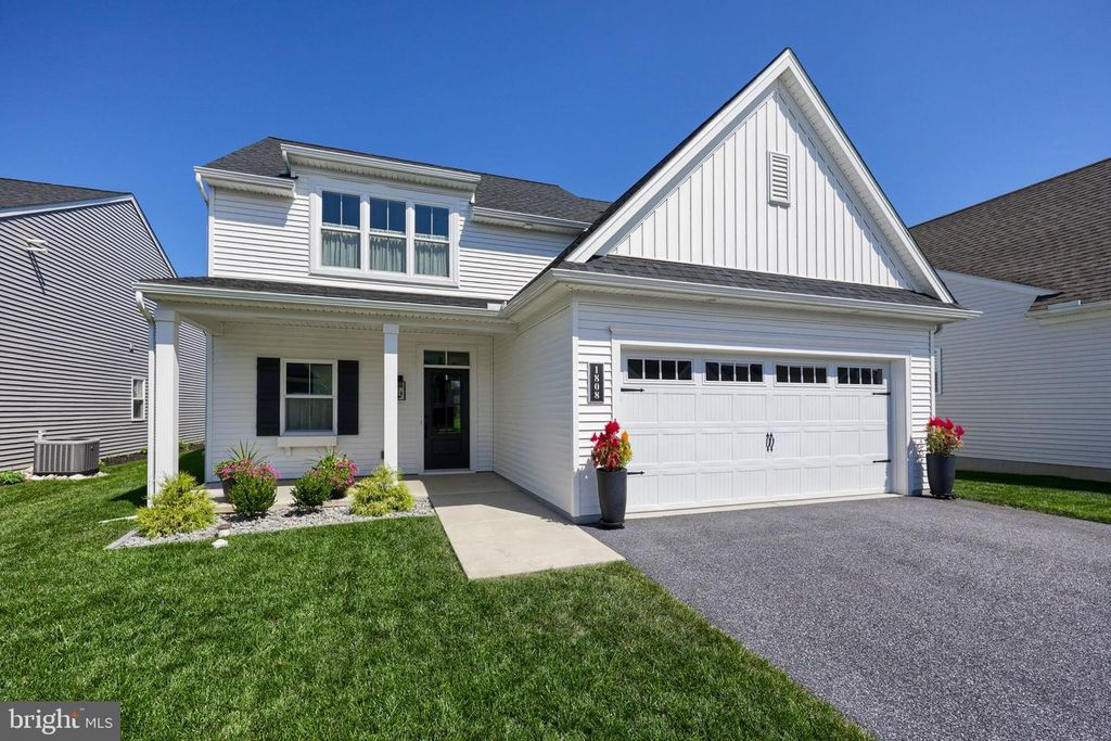 1808 EMERALD WAY, Mount Joy, PA 17552
