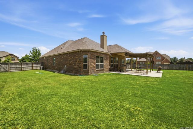 2803 Trailmont Dr, San Antonio, TX 78253
