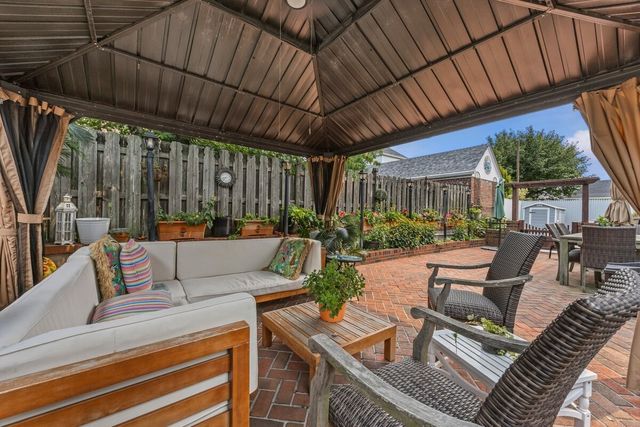190 BEACH 137TH Street, New York City, NY 11694