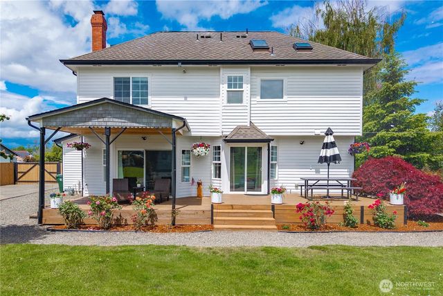 1827 Collins Road, Enumclaw, WA 98321