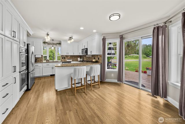 1827 Collins Road, Enumclaw, WA 98321
