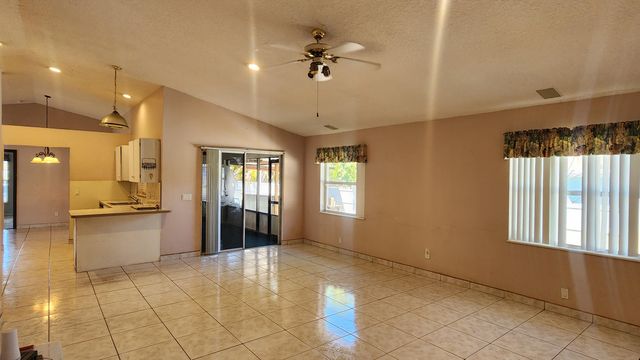 8403 SE Pettway Street, Hobe Sound, FL 33455