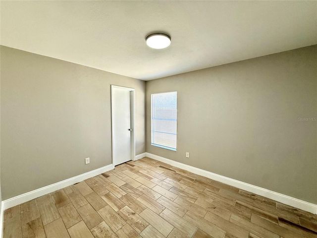 7048 HOLLOWELL DRIVE, Tampa, FL 33634