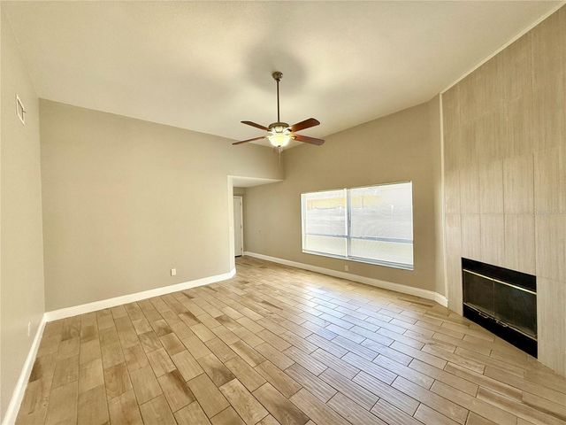 7048 HOLLOWELL DRIVE, Tampa, FL 33634