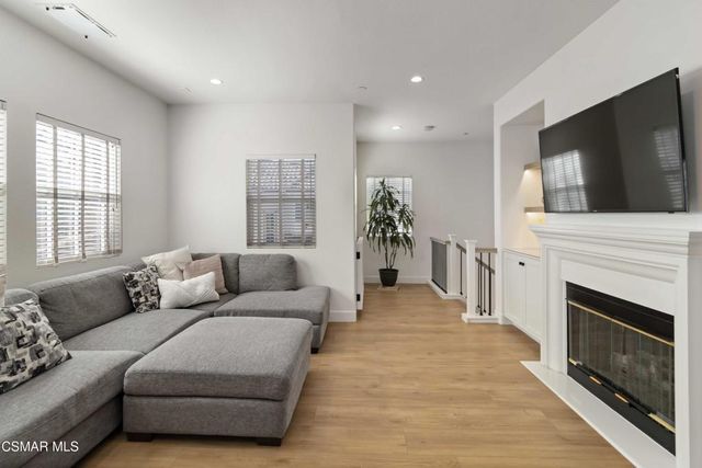 212 Via Antonio, Newbury Park, CA 91320